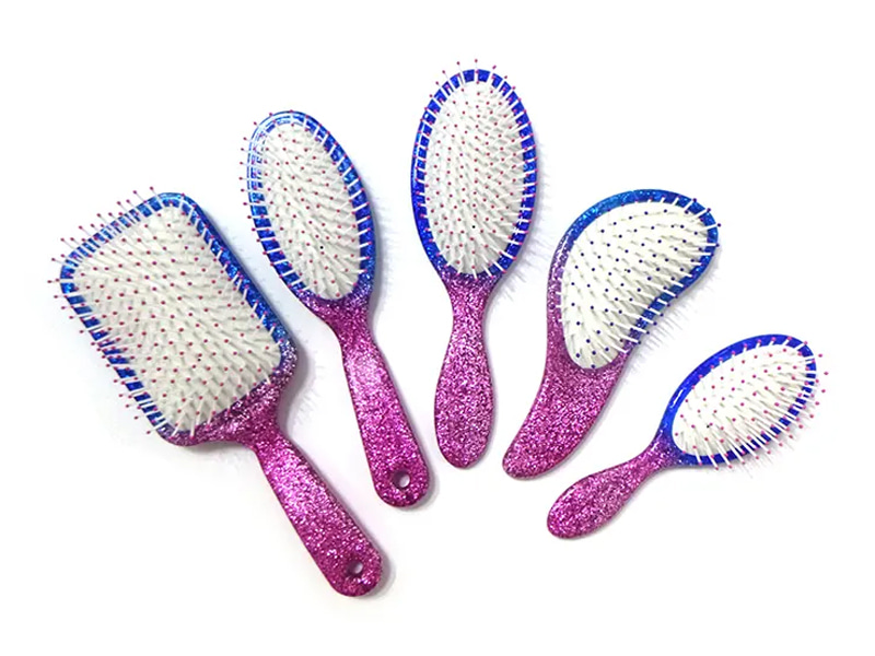 Plastikowa szczotka do suszenia włosów z wiosłem Curve Wave